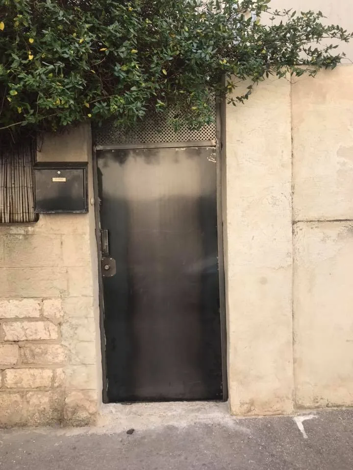 Porte d'accès jardin