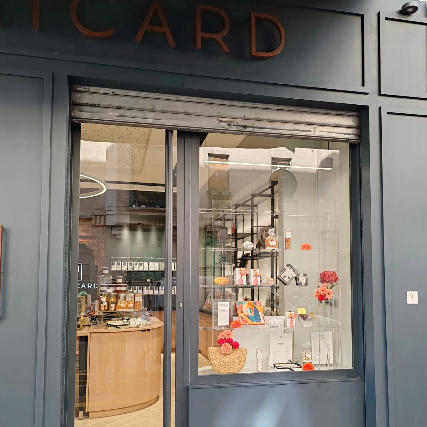 Vitrine Puyricard