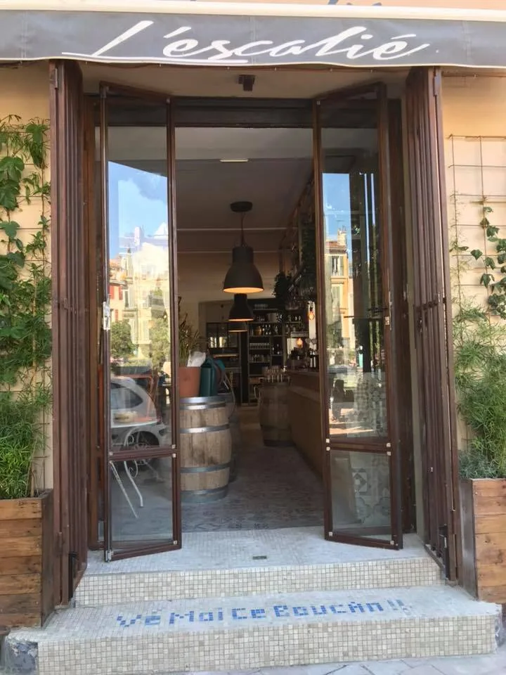 Vitrine l'Escalié
